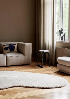 Forma Wool Rug