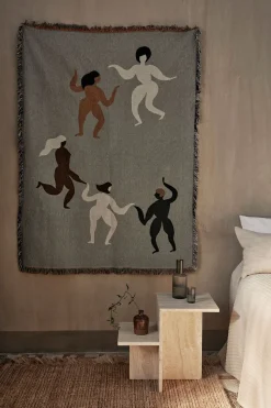 Free Tapestry Blanket