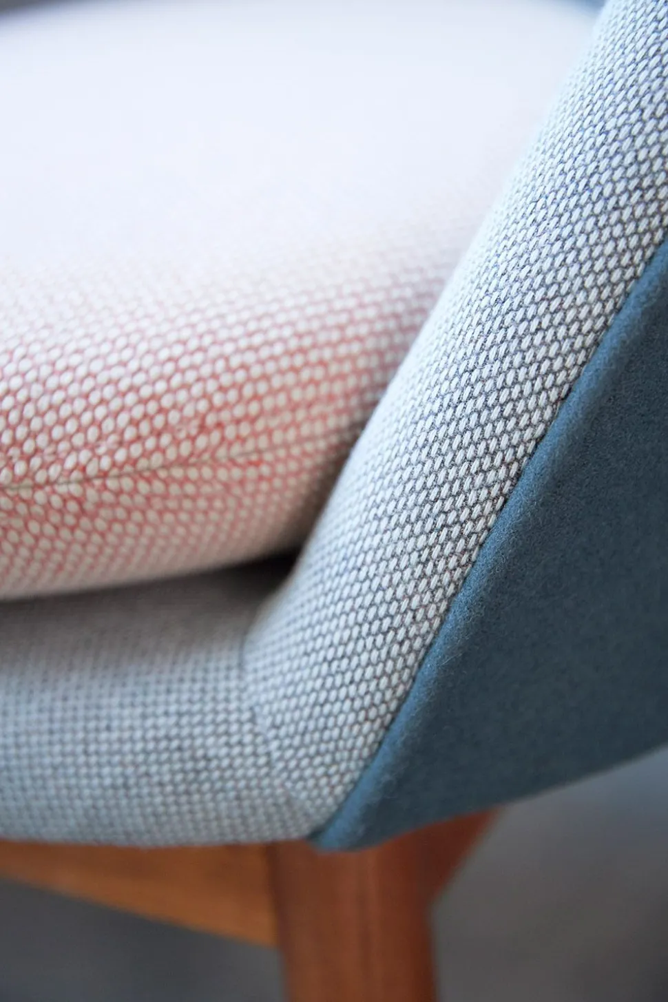 Fried Egg Sofa / Oiled Teak