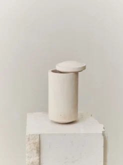 Gallery Object Jar