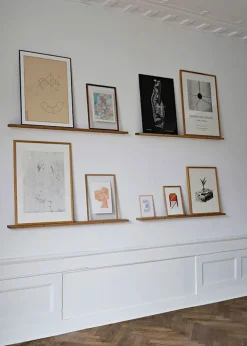 Gallery Shelf
