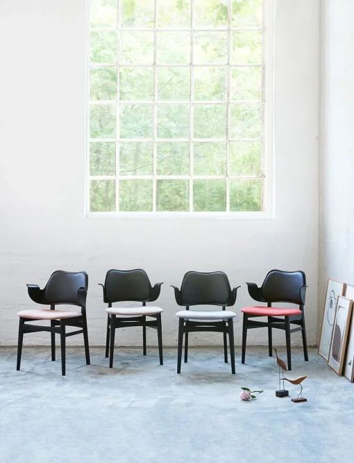 Gesture Chair / Black Lacquered Oak