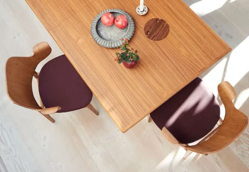 Gesture Chair / Teak Oiled Oak