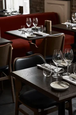 Gesture Chair / Teak Oiled Oak