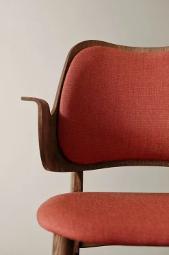 Gesture Chair / Teak Oiled Oak