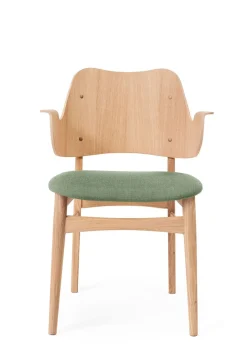 Gesture Chair / White Oiled Oak