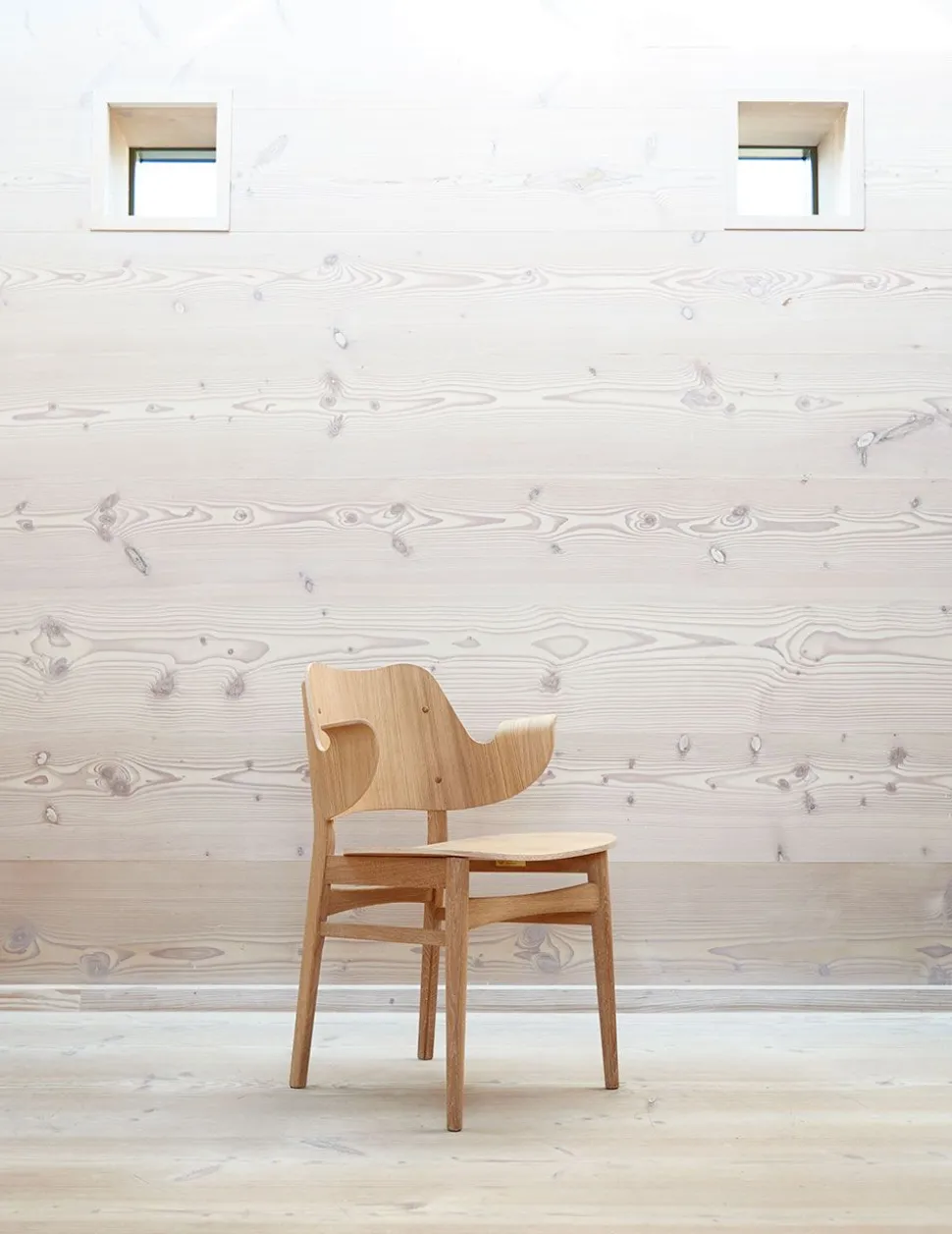 Gesture Chair / White Oiled Oak