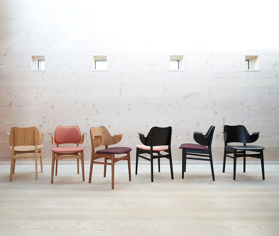 Gesture Chair / White Oiled Oak