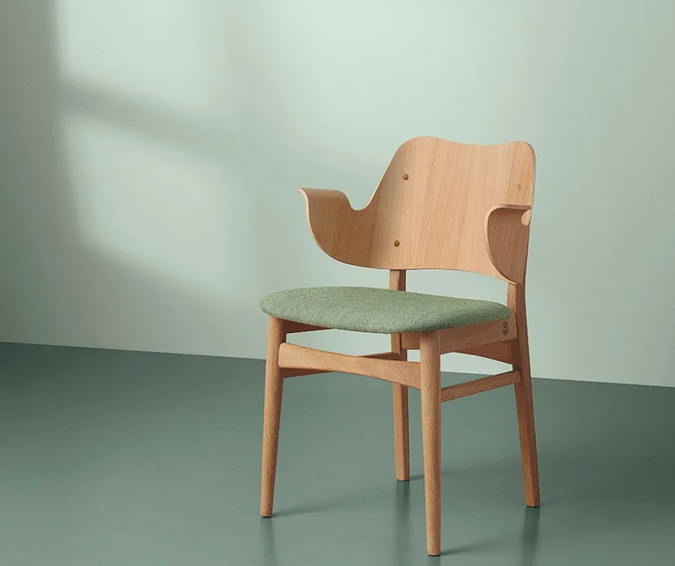 Gesture Chair / White Oiled Oak