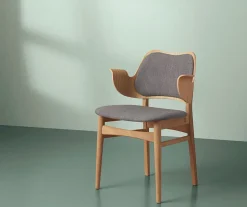 Gesture Chair / White Oiled Oak