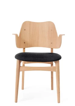 Gesture Chair / White Oiled Oak