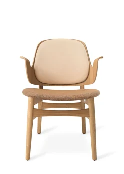 Gesture Lounge Chair / White Oiled Oak