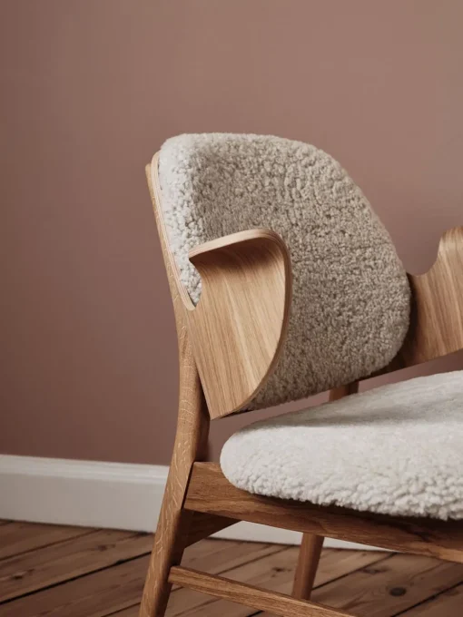 Gesture Lounge Chair / White Oiled Oak
