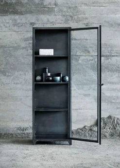 Glass cabinet - New York