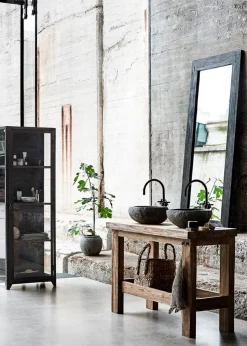Glass cabinet - New York