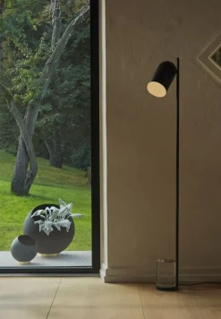 Globe Flowerpot