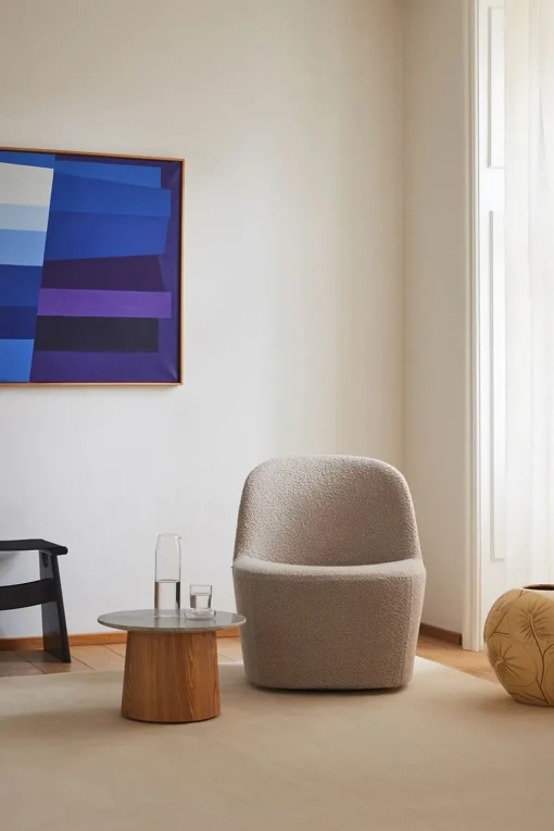 Gomo Lounge Chair 5721 by Hugo Passos