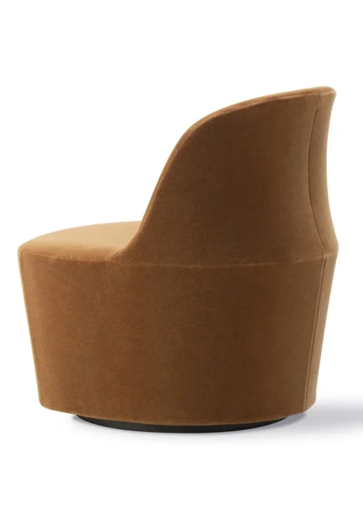 Gomo Lounge Chair 5721 by Hugo Passos