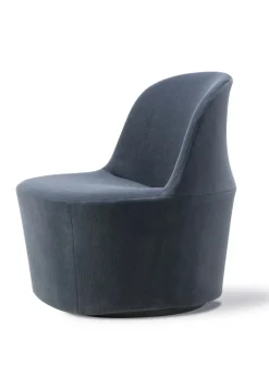Gomo Lounge Chair 5721 by Hugo Passos