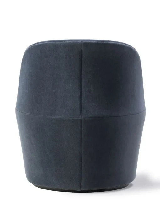 Gomo Lounge Chair 5721 by Hugo Passos
