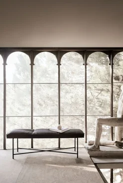 Grand Bench