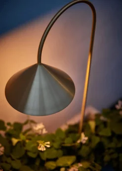 Grasp Garden Spear