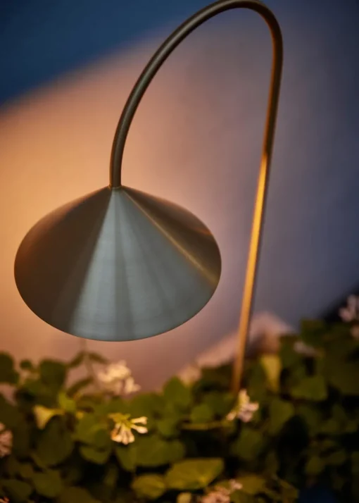 Grasp Garden Spear