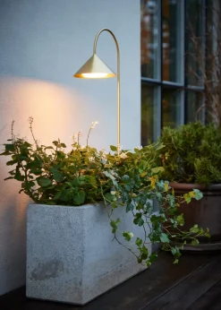 Grasp Garden Spear