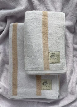 Guest towel stripes