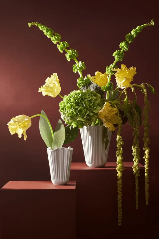 Hammershøi Unfold Vase