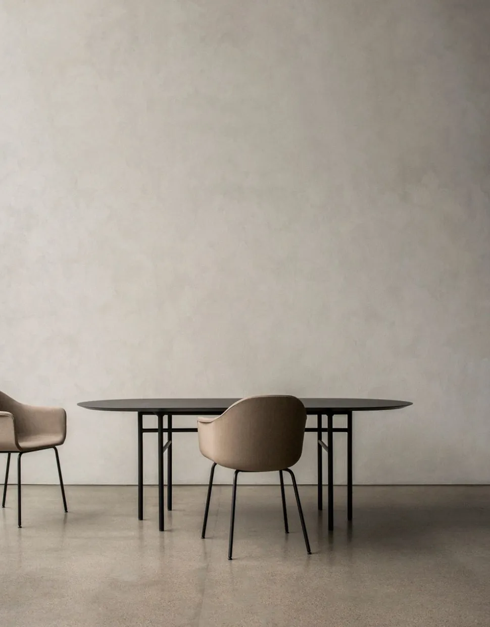 Harbour Dining Chair / Black Steel Base