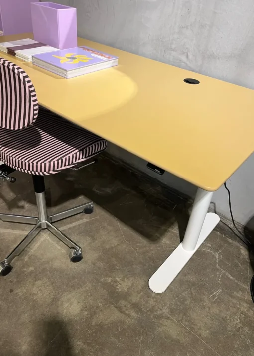 HILOW2160 Work Desk