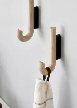 Hook Hanger