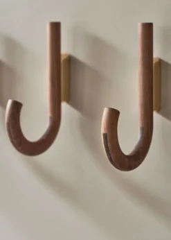 Hook Hanger
