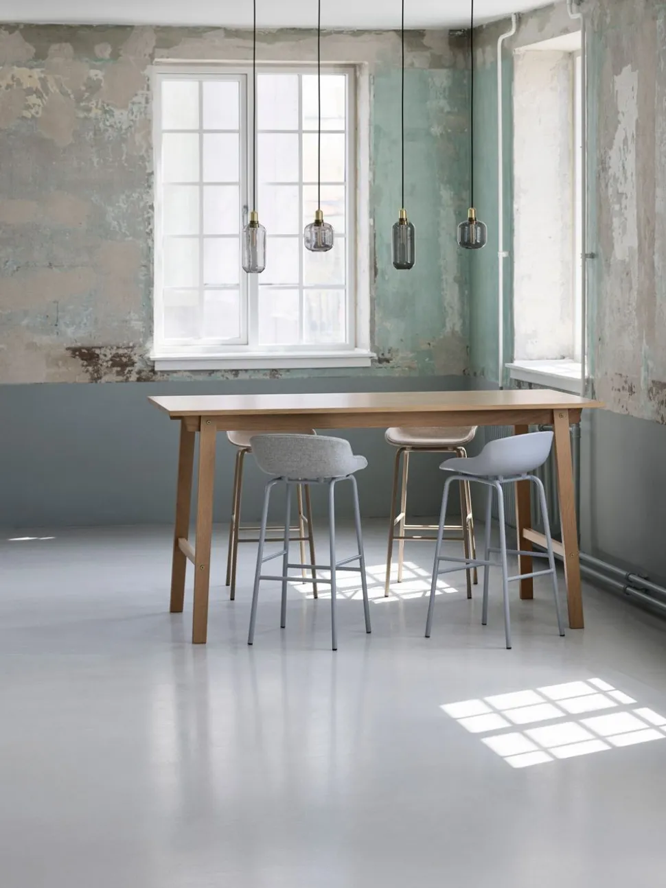 Hyg Barstol by Simon Legald