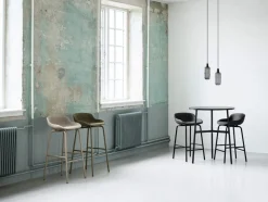 Hyg Barstol by Simon Legald