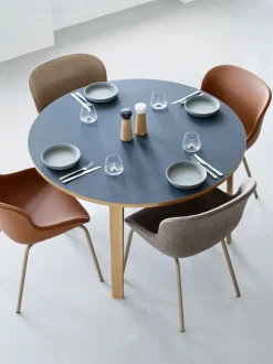 Hyg Chair by Simon Legald