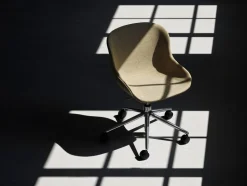 Hyg Chair by Simon Legald