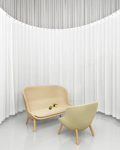 Hyg Lounge Chair by Simon Legald / Low