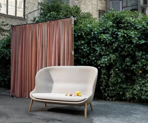 Hyg Sofa by Simon Legald
