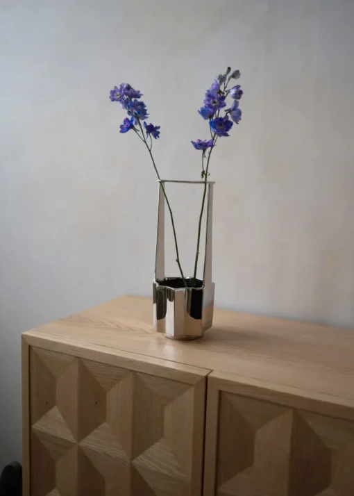 Ikebana vase