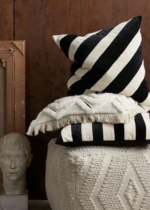 Izar Cushion Cover