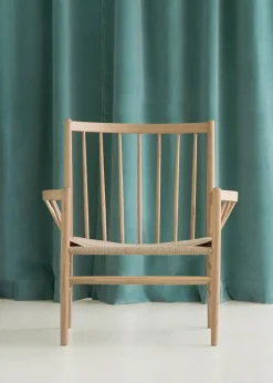 J82 by Jørgen Bækmark