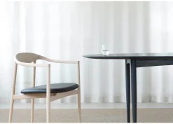 JARI Dining Table