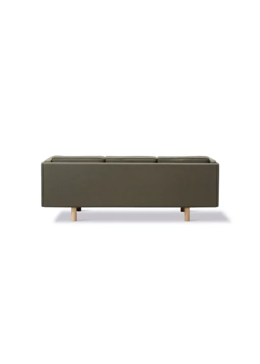 JG Sofa 6523 by Jørgen Gammelgaard
