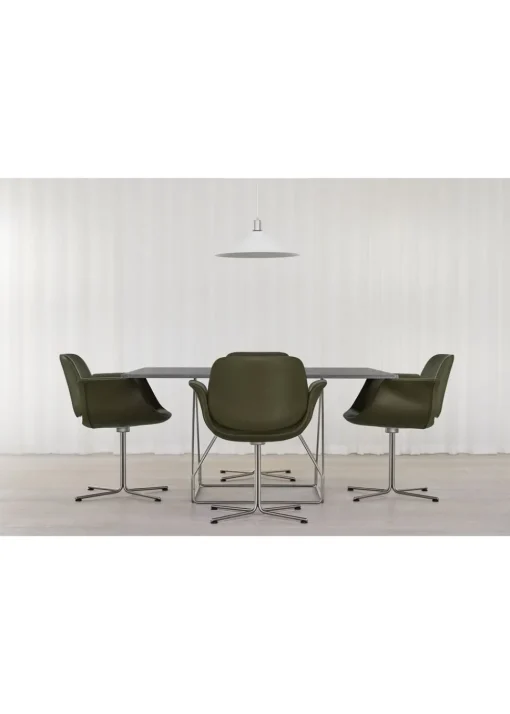 JG Table 6569 by Jørgen Gammelgaard
