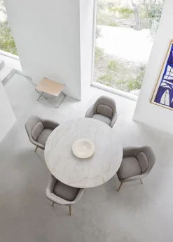 JG Table 6568 by Jørgen Gammelgaard