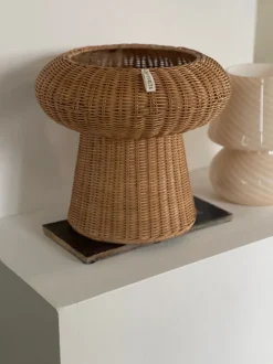 Jou rattan floor vase