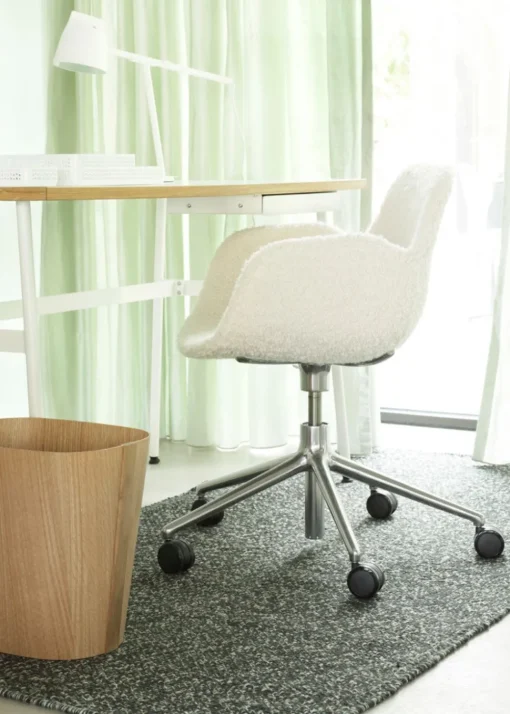 Journal desk
