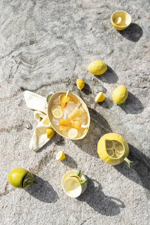 Jug Lemon